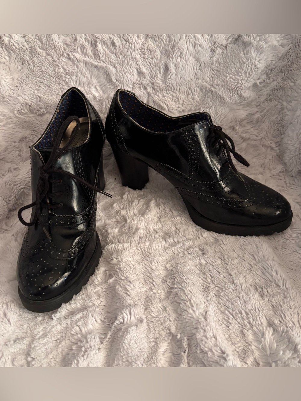 Dexflex Comfort Black Heeled Oxfords - Size 8